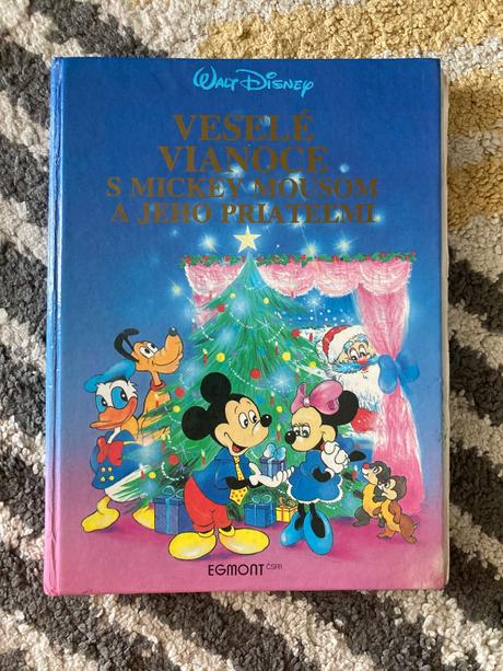Veselé vianoce s mickey mousom a jeho priateľmi,