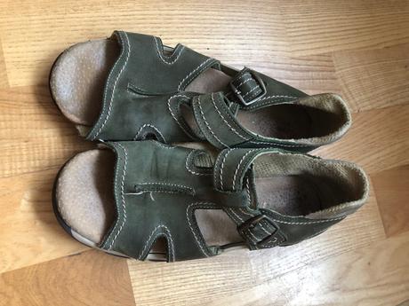 Sandálky essi, essi,33
