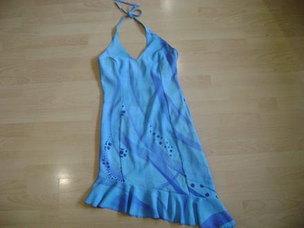 Pekne tyrkysovomodre saty, m