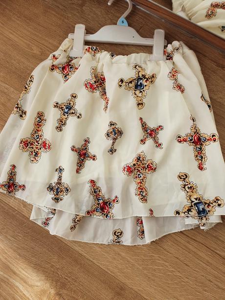 Dievčenská sukňa, s