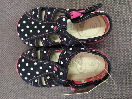 Papučky, ren but,24