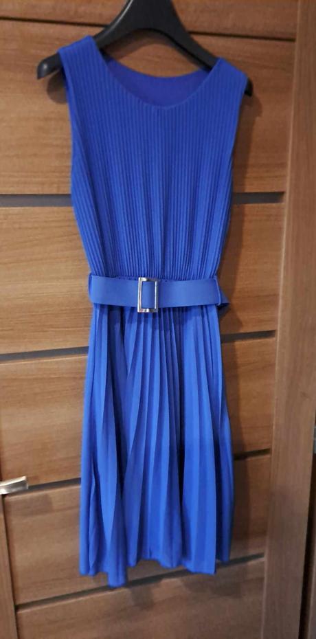 Plisované šaty veľkosť m, m