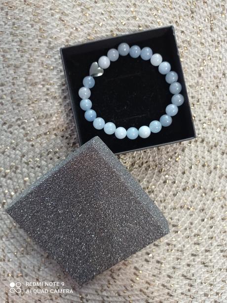 Náramky z minerálov,