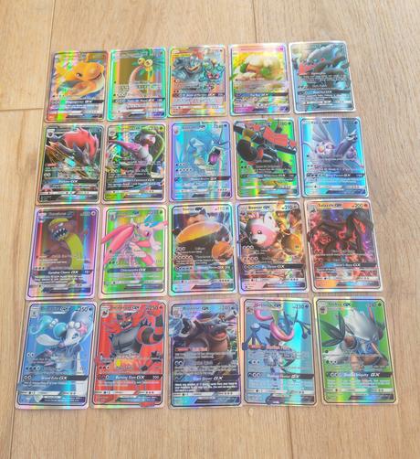 Dúhové pokemon karty2, 