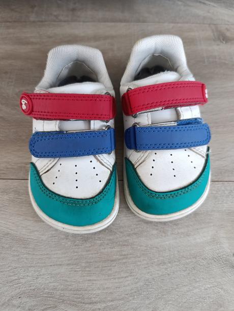 Be lenka tenisky, be lenka,20