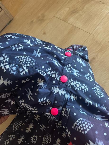 Dievčenská vetrovka, crivit,122