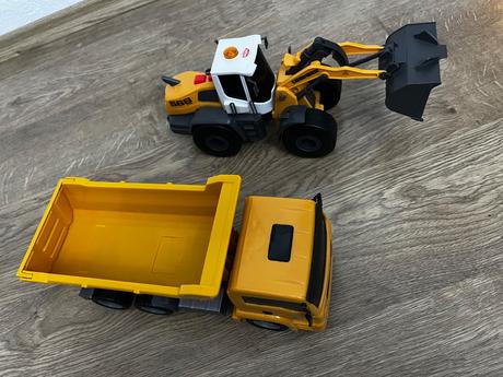 Stavbárske autíčka liebherr, 