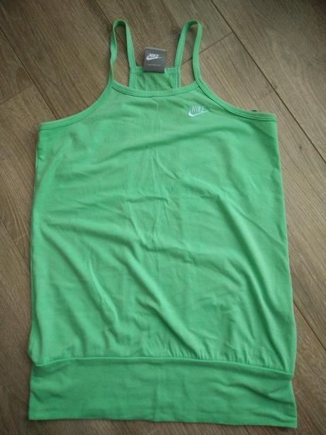 Nike tielko xs, xs