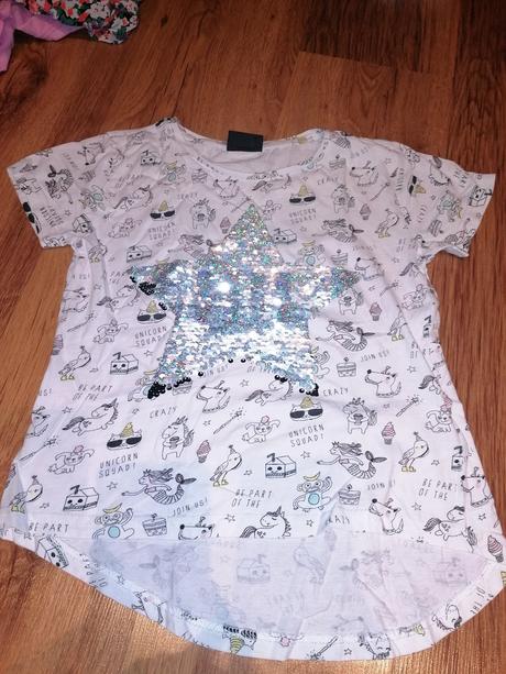 Premieňacie tričko, 134