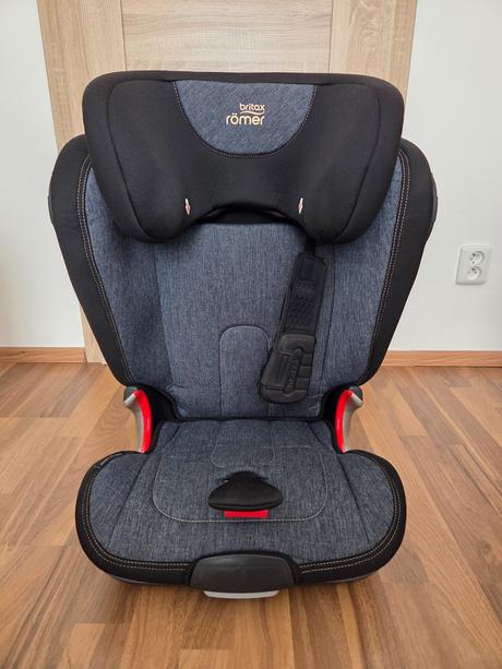 Autosedačka britax römer kidfix 15-36kg, 2ks, britax