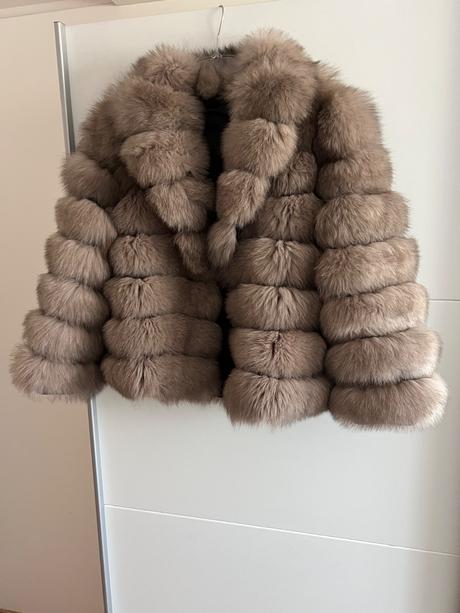 Kožuch z líšky s veľkym golierom xs-s, s / xs