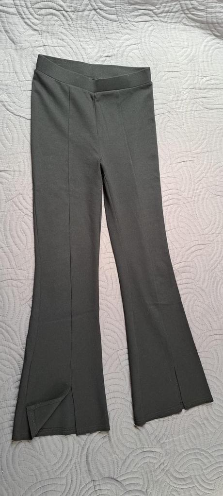 Čierne rozšírené nohavice 158/164, takko,158