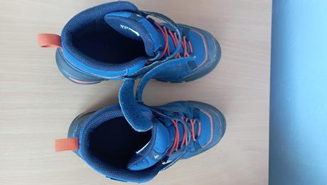 Nepremokavé turistické topánky, quechua,33