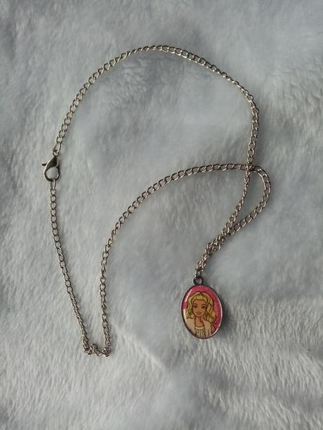 Retiazka s priveskom barbie, 