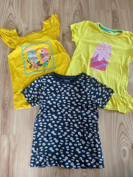 3 ks tričiek v. 118, next,128