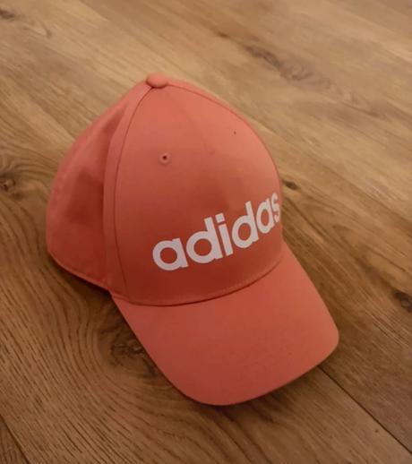 Predam siltovka, adidas