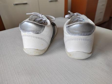 Tenisky wanda bielo-strieborné v.21, wanda,21