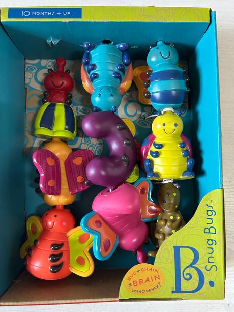 B.toys nastrkovacie chrobaciky na motoriku,