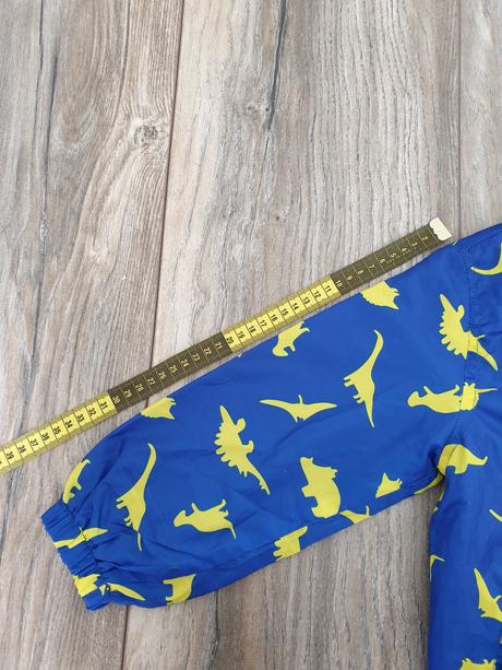 Šuštiaková vesta, 98