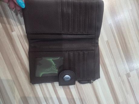 Dámska peňaženka, 