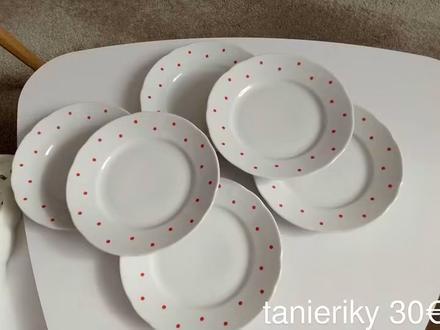 Taniere,šálky,