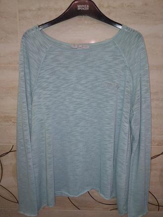 Svetrík, new yorker,l