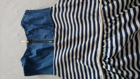 Šaty s námorníckym dizajnom, 128