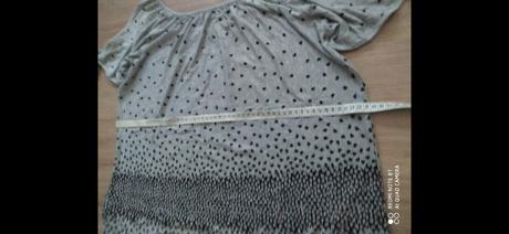 Sivé tričko so srdiečkami, 42 / xl