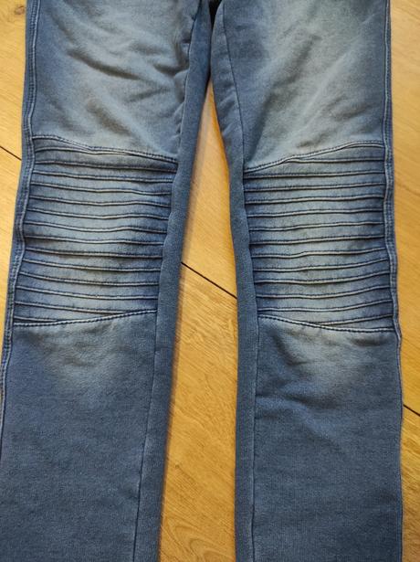 Jeginsy 134/140, pepperts,134