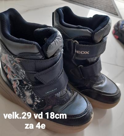 Čižmy, 29