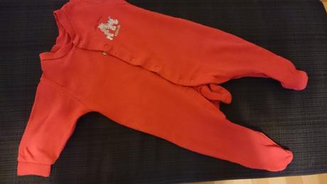 Červené dupačky, 62