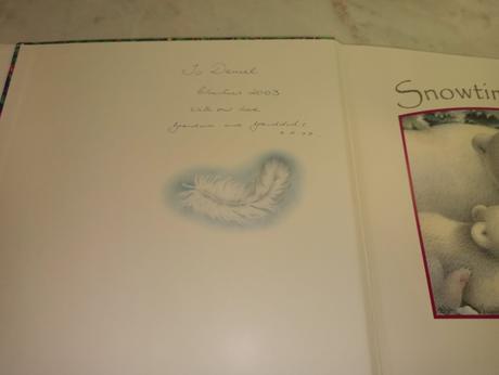 Snowtime tales - embosovana kniha, 