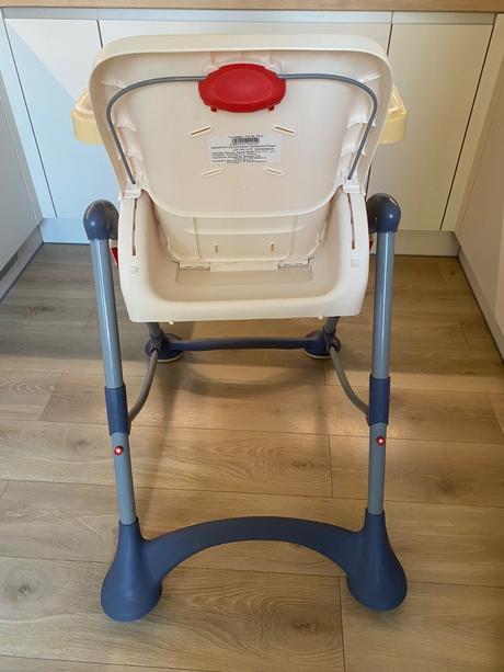 Detská jedálenská stolička touragoo candy plus, 