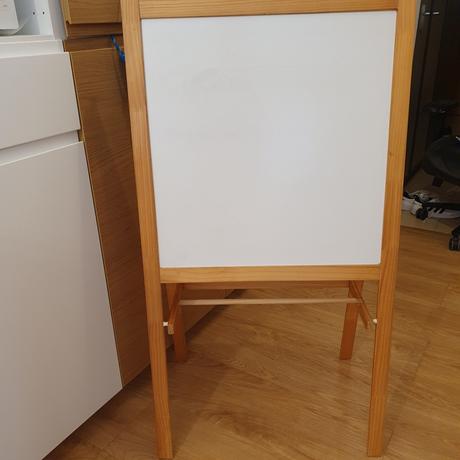 Tabula na kreslenie ikea,