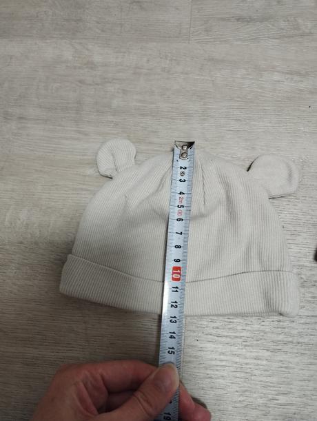 Čiapočky, takko,56