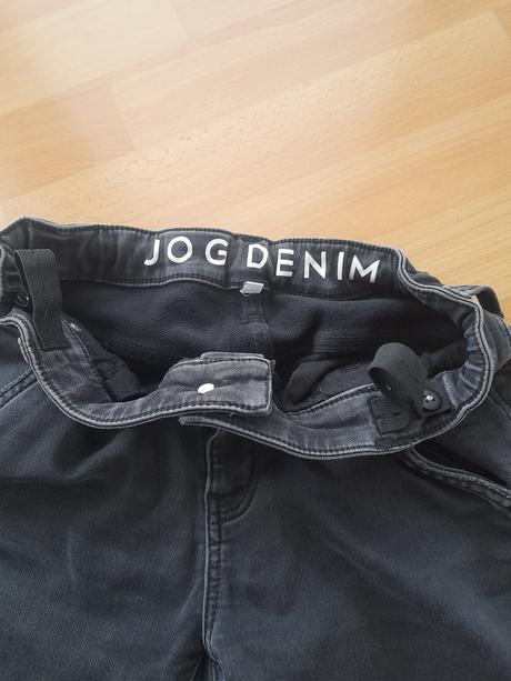 Chlapčenské strečové rifle, 158