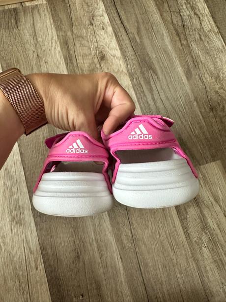 Adidas altaswim sandale do vody velkost 23, adidas,23