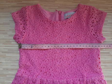 Romanticke cipkovane saty, 104