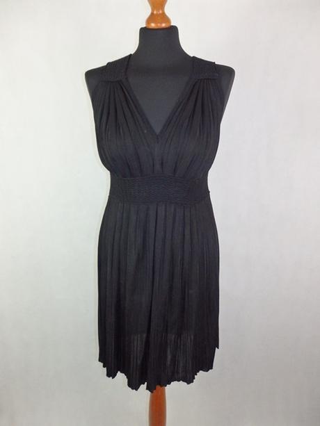 Luxusné úpletové šaty, 38