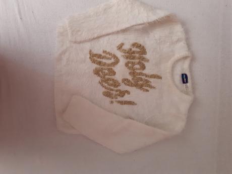 Chlpaty pulovrik, lupilu,116