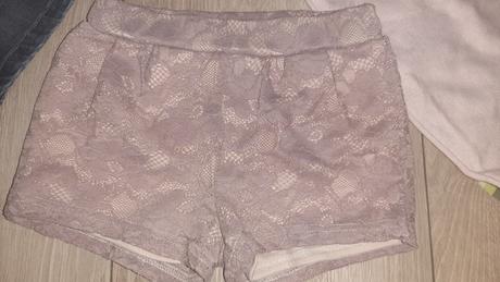 Taška plná vecí guess, benetton, laura biagiotti, 104–116