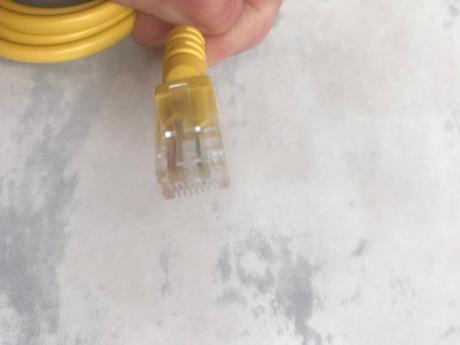 Príslušenstvo k tv - káble k internetu 4 ks,