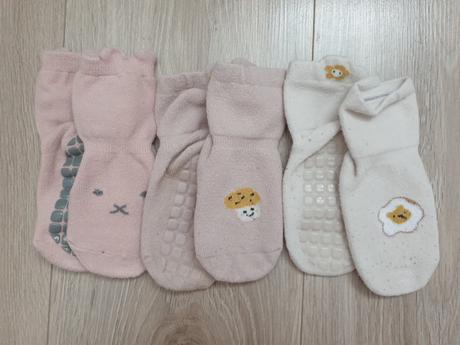 Protišmykové ponožky, 86