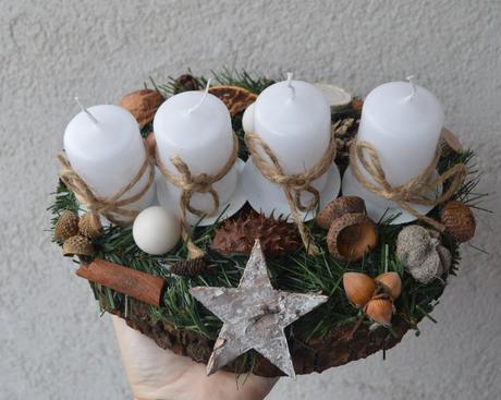 Adventný veniec na dreve, 