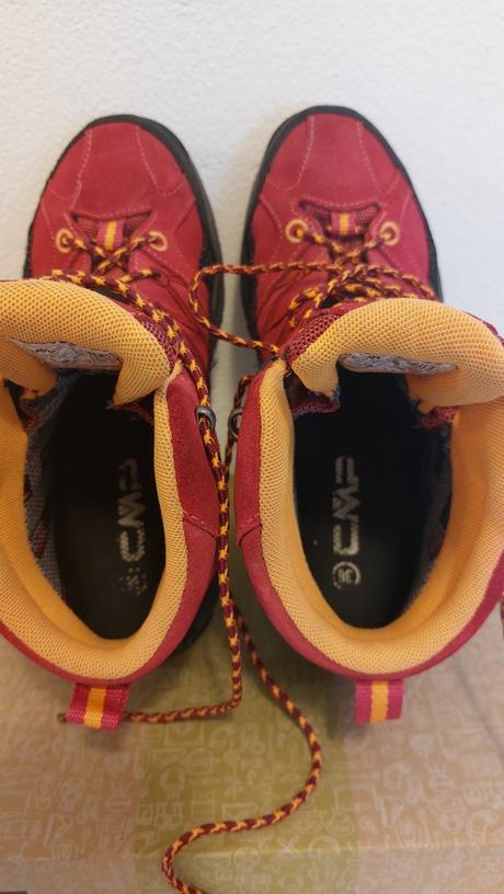 Turistická obuv cmp top stav, 36