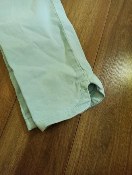 Nohavice, reserved,146