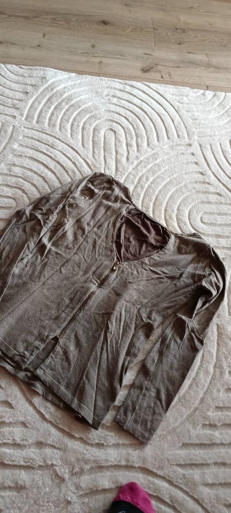 Zdobeny svetrik m/l, m