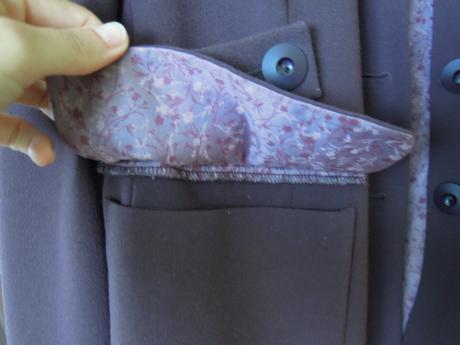 Elegantný nohavicový kostým, zn. makyta, 38