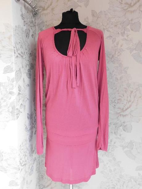 Kvalitne upletove šaty, 38