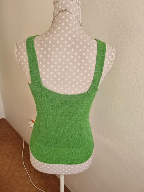 Pletený trblietavý top s, s